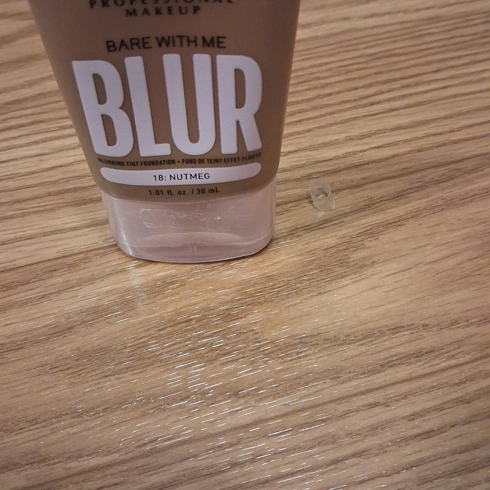 Professional Makeup Blur Foundation - Nutmeg